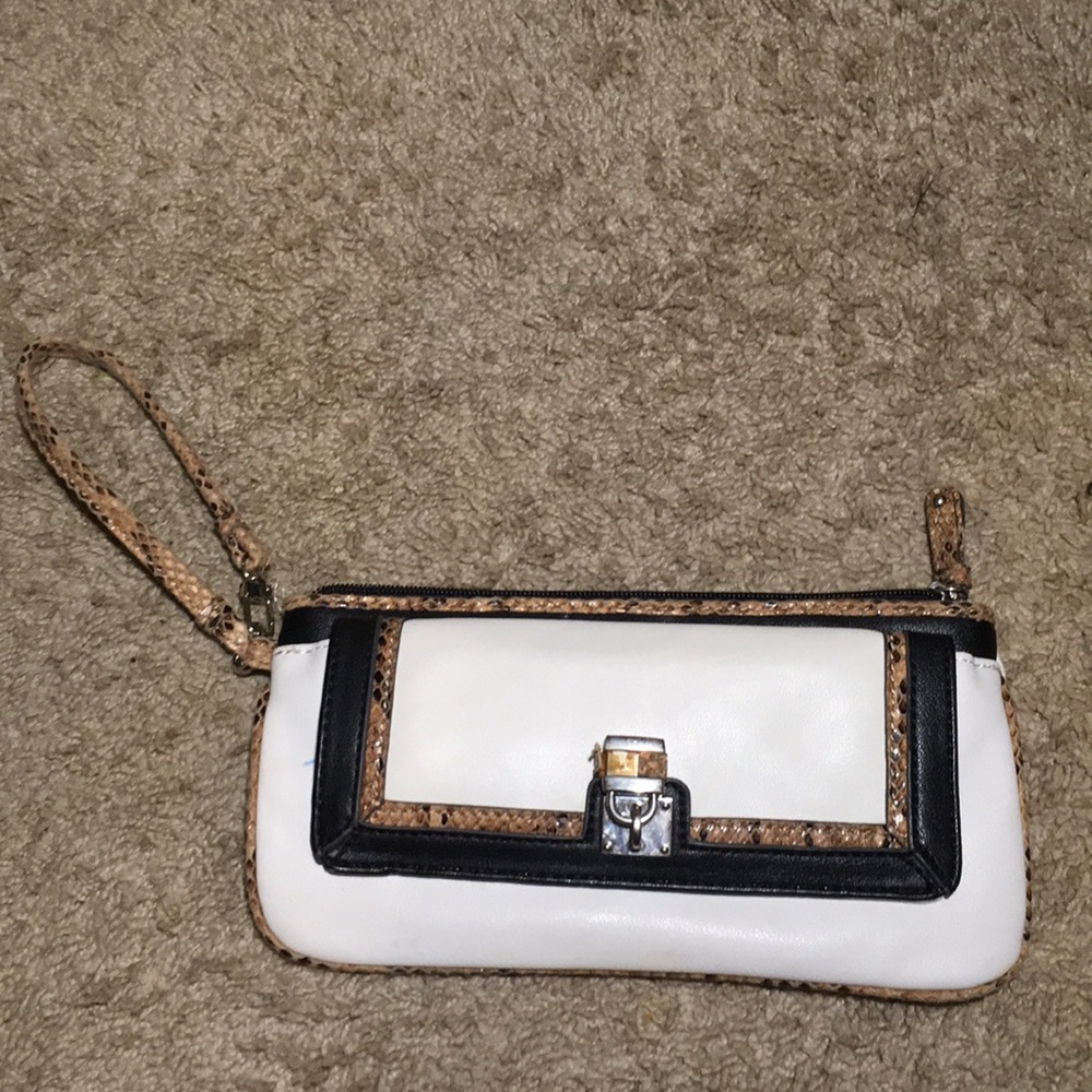 NineWest wristlet
